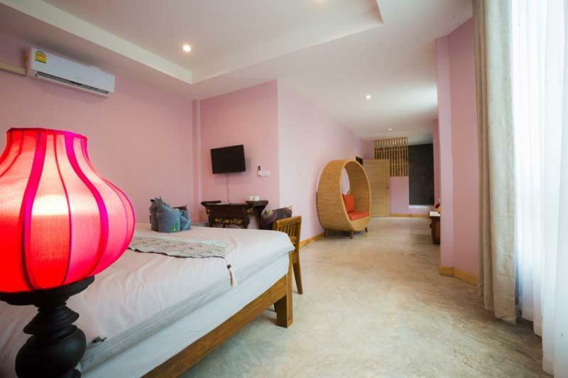 Sriananpura Hotel เชียงใหม่ ภายนอก รูปภาพ