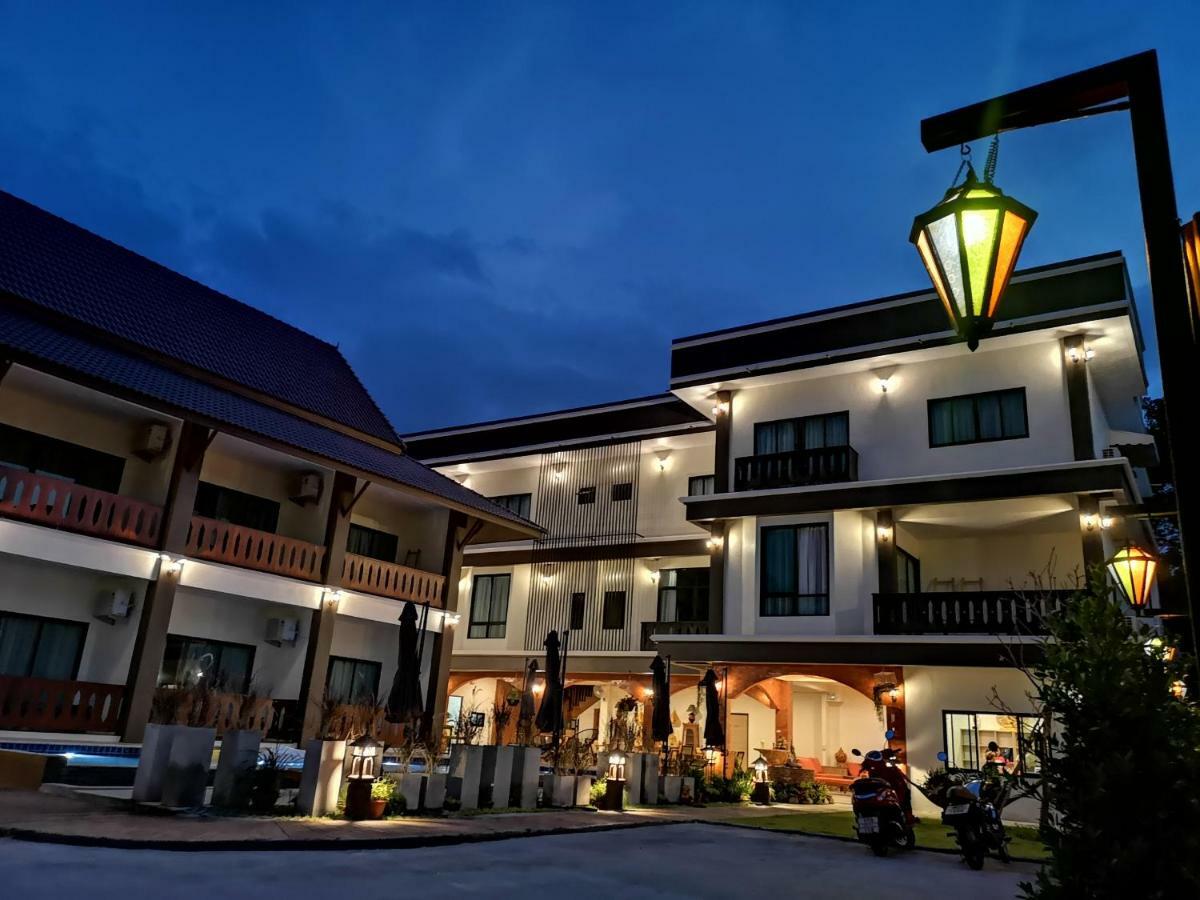 Sriananpura Hotel เชียงใหม่ ภายนอก รูปภาพ