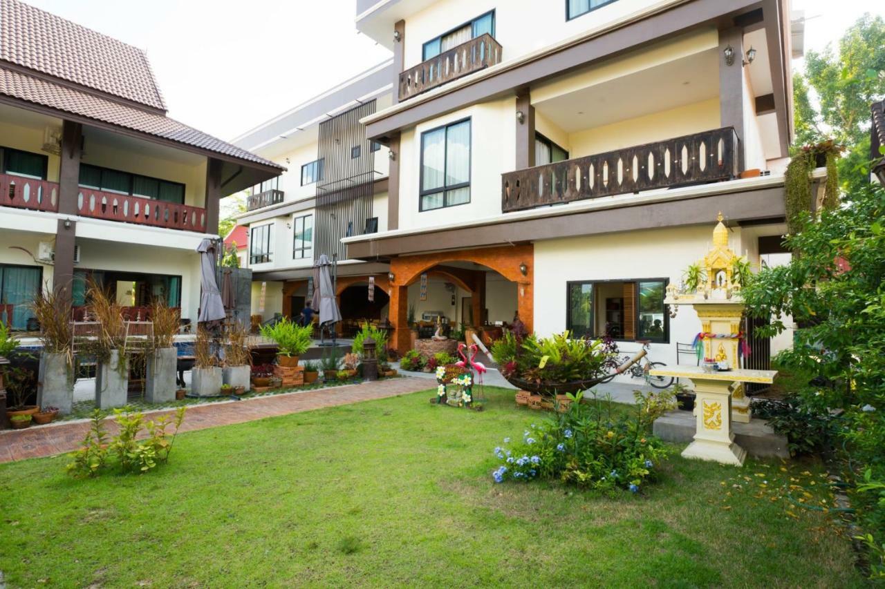 Sriananpura Hotel เชียงใหม่ ภายนอก รูปภาพ