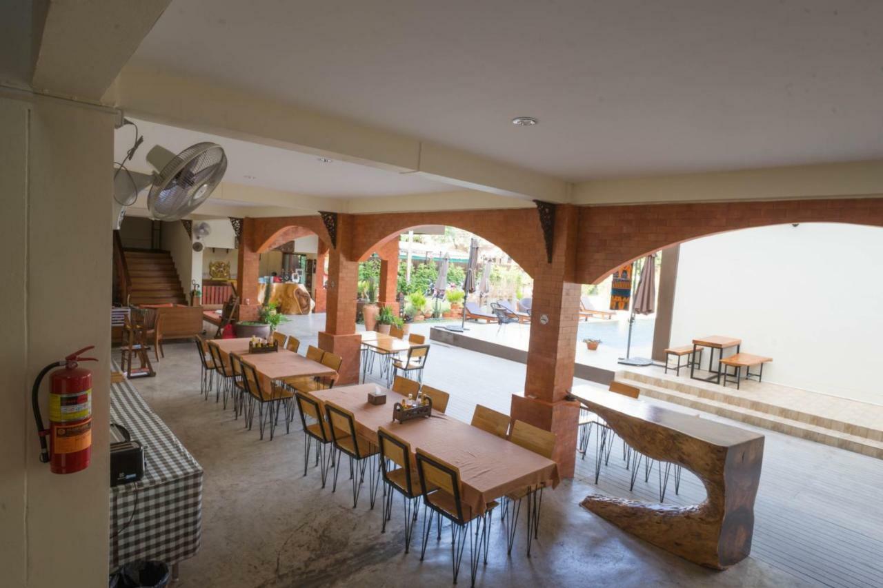 Sriananpura Hotel เชียงใหม่ ภายนอก รูปภาพ