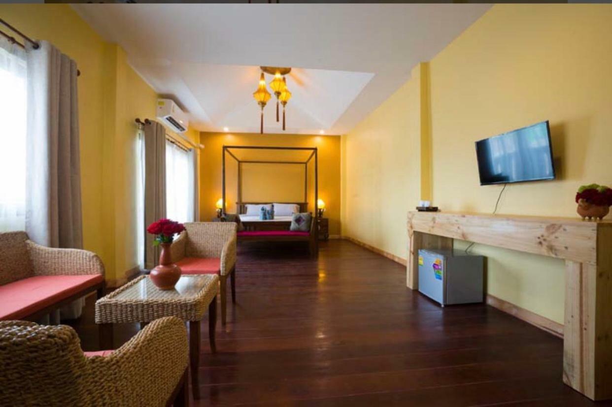 Sriananpura Hotel เชียงใหม่ ภายนอก รูปภาพ